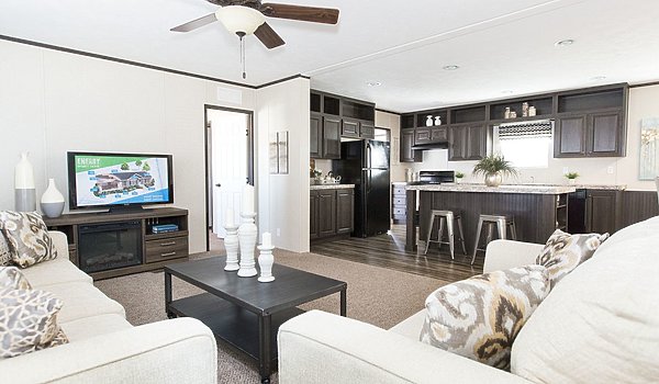 Solution / The Sundowner Interior 42032