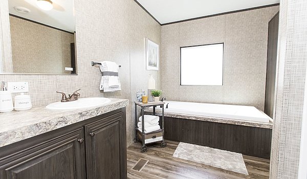 Solution / The Sundowner Bathroom 42036