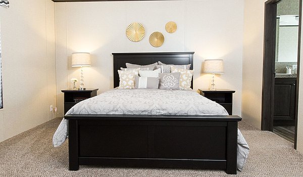 Solution / The Sundowner Bedroom 42035