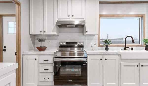Solution / The Choice SLC28724A Interior 127633