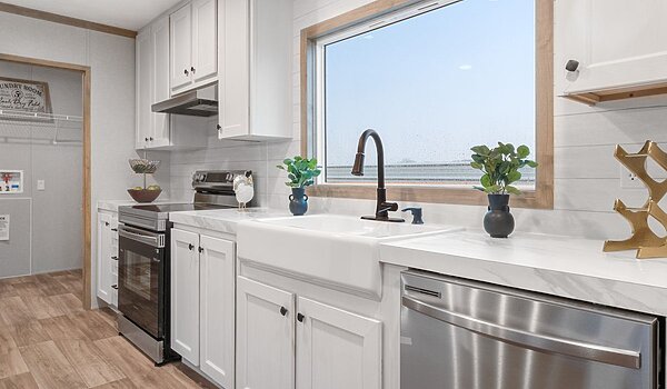 Solution / The Choice SLC28724A Interior 127634