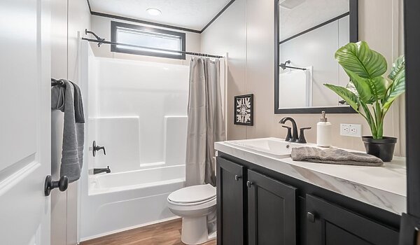 Clayton / The Anniversary 2.1 CLB28563CH Interior 127567