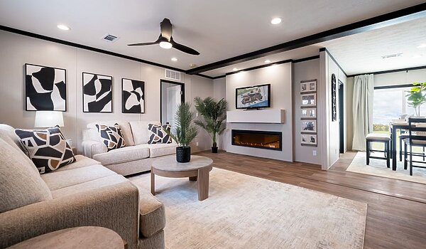 Clayton / The Anniversary 2.1 CLB28563CH Interior 127555