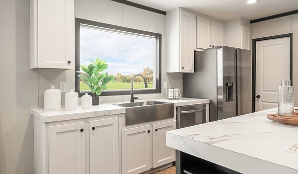 Clayton / The Anniversary 2.1 CLB28563CH Interior 127561