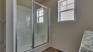 Freedom Collection / The Buddy Bathroom 18614