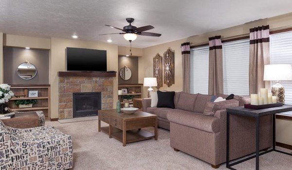 Heritage / The Laramie Interior 12572