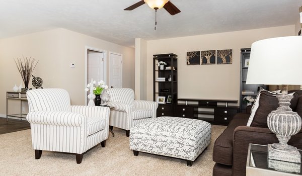 Heritage / The Truman Interior 12560