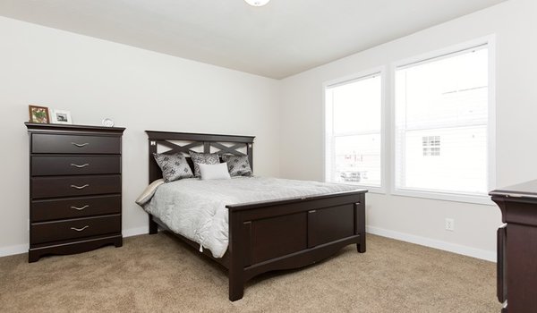 Heritage / The Wyatt Bedroom 12634