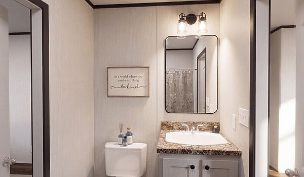 Fusion Series / The Fusion 32H 34FSN32765HH Bathroom 151255