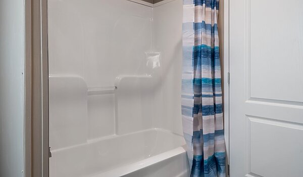 Breeze Series / Island Breeze 34MVP28644AH Bathroom 151289