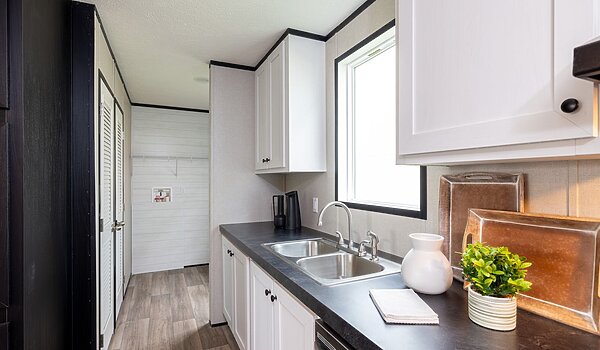 Breeze Series / Platinum Anniversary 34ANN28523AH Kitchen 151461