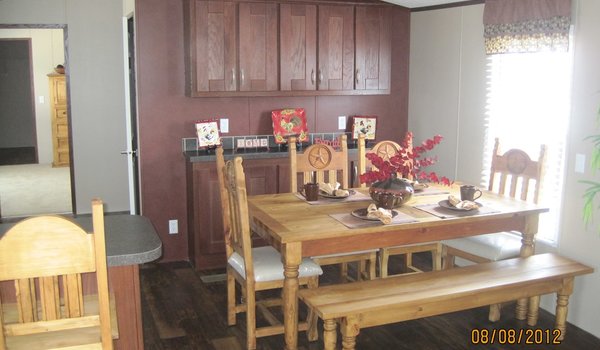 Decision Maker / 16763A Kitchen 9421