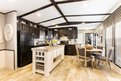 Decision Maker / 16763B Kitchen 9431