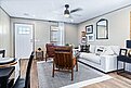 Porch Living Series / 16682A 31PLS16682AH Interior 101550