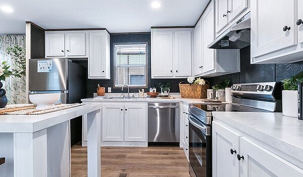 Select Series / 31SEL16723IH Interior 120155