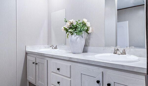 Select Series / 31SEL16723IH Interior 120159