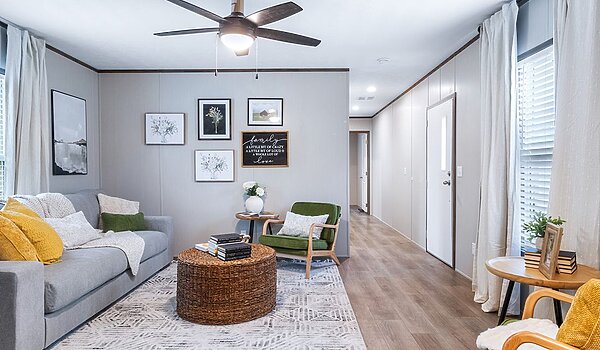 Select Series / 31SEL16723FH Interior 120162