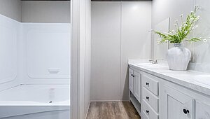 Select Series / 31SEL16723FH Interior 120167