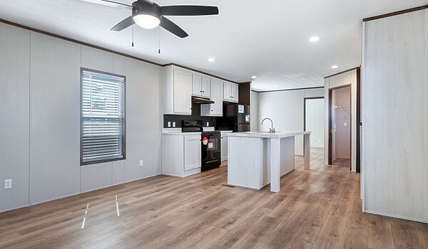 Select Series / 31SEL16722SH Interior 120182