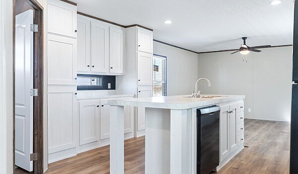 Select Series / 31SEL16722SH Interior 120184