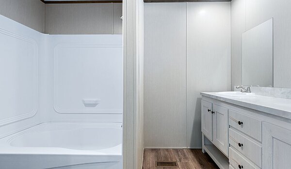 Select Series / 31SEL16722SH Interior 120188