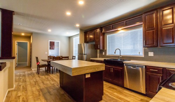 Wingate / 28543G Kitchen 15746
