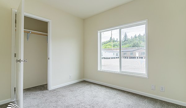 Evergreen / EV28502E (3 Bedroom) Bedroom 70976