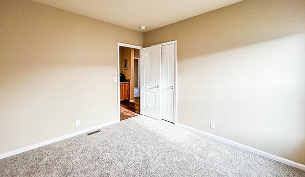 Evergreen / EV37624E Bedroom 82228