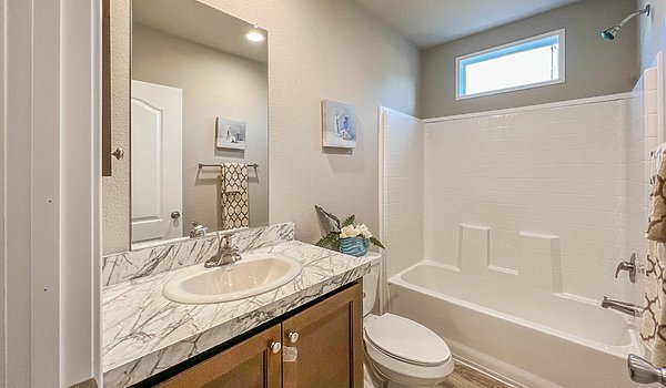 Evergreen / EV28483E Bathroom 82252