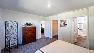 Evergreen / 28664E Bedroom 121101