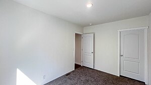 Evergreen / 28664E Bedroom 121104