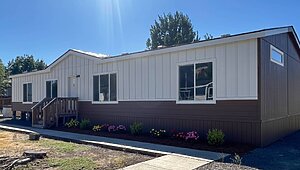 Evergreen / 28664E Exterior 121110