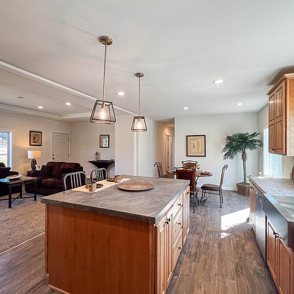 Evergreen / 28664E Kitchen 121095