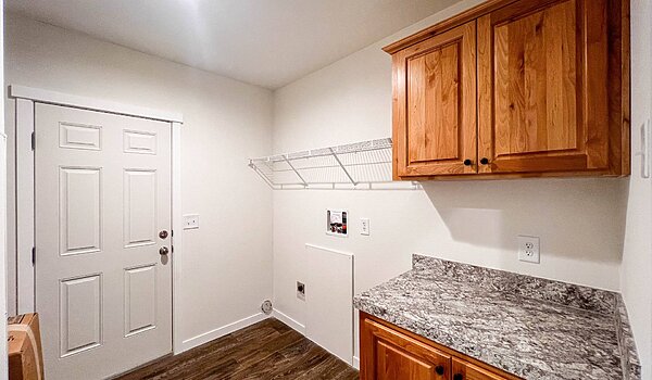 Evergreen / 28664E Utility 121107