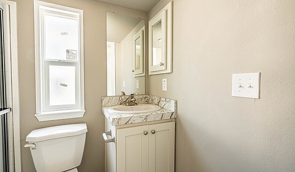 Cascadia Value / DU12351L (V2) Bathroom 85523