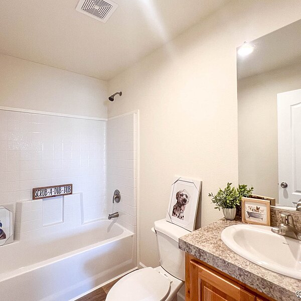 Pure Series / 28483U Bathroom 103570