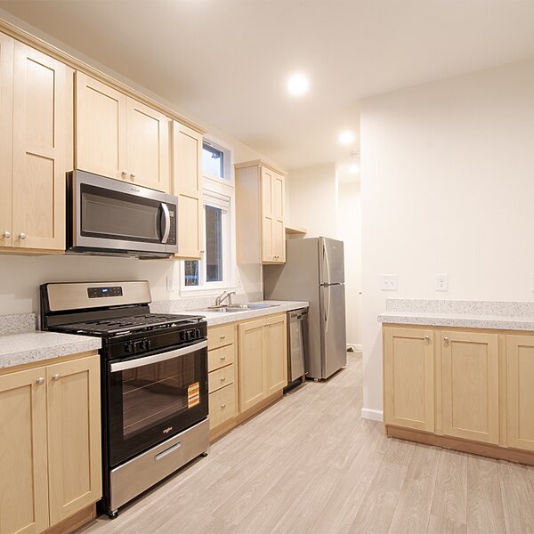 Cascadia Value / Special Edition 12351Y Interior 120963