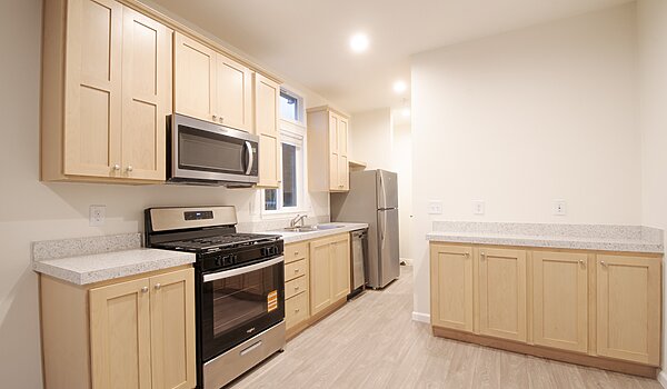 Cascadia Value / Special Edition 12351Y Interior 120963