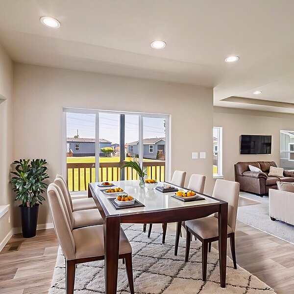 Evergreen / 28603Z Interior 118100