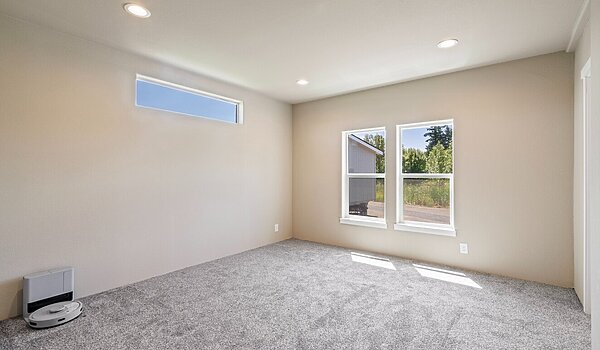 Evergreen / 28603Z Interior 118101