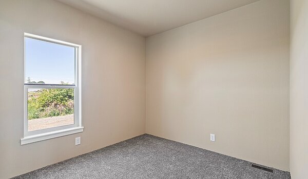 Evergreen / 28603Z Interior 118103