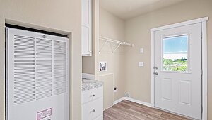 Evergreen / 28603Z Interior 118107