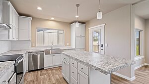 Evergreen / 28603Z Interior 118094