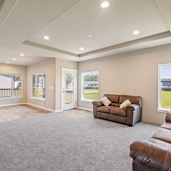 Evergreen / 28603Z Interior 118096