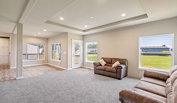 Evergreen / 28603Z Interior 118096