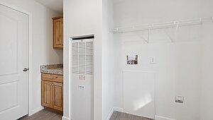 Eagle / 28483C Interior 118089