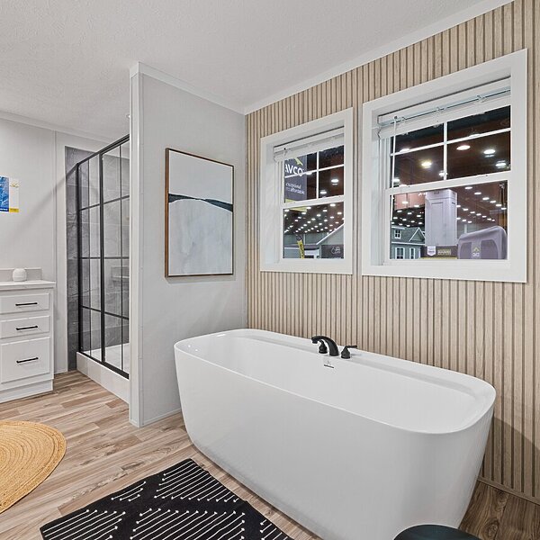 Bravo / Vivid 28603N Interior 120222