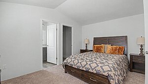 Canyon Lake / 15562X Interior 129424