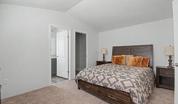 Canyon Lake / 15562X Interior 129424