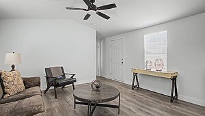 Canyon Lake / 15562X Interior 129420